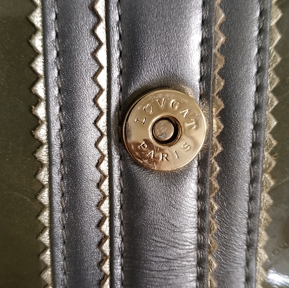 Lovcat Paris Olive green patent leather Shoulder bag - Picture 13 of 15